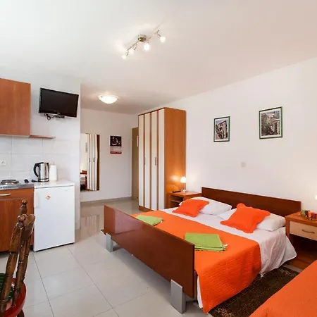 Apartment Studio Duce 16877d *