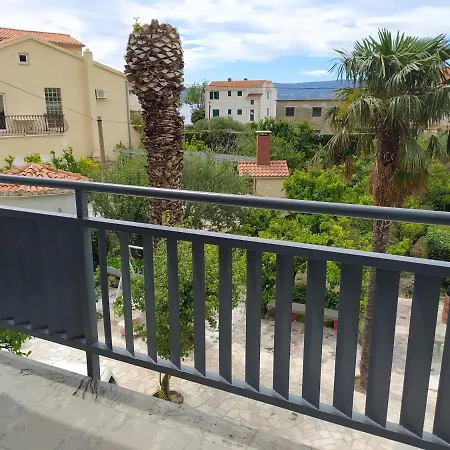 Duce 16877d Apartmán