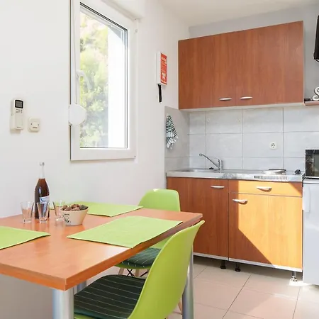 Duce 16877d * Dugi Rat